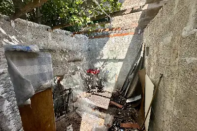 Negozio in vendita, Via Giulio Antonio Acquaviva, Caserta