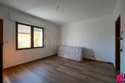 Villa in vendita, Via Giacomo Leopardi, Porcia