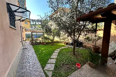 Villa in vendita, Via Armungia, Fiumicino