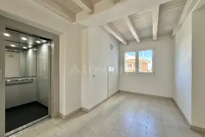 Casa in vendita, Via Goldoni, Peschiera del Garda