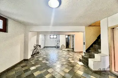 Villa in vendita, Via Pratomaggiore , Desenzano del Garda