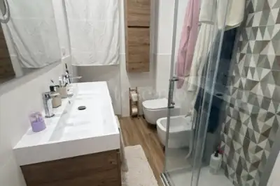 Casa in vendita, Via Varrone, Pomezia