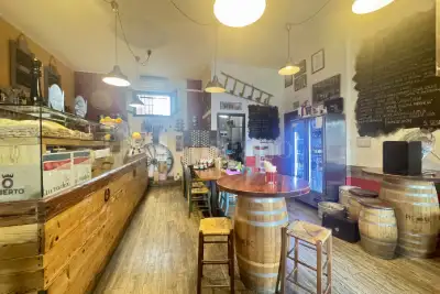 Negozio in vendita, Via Molinetto di Lorenteggio, Corsico