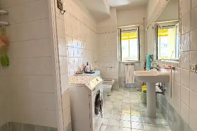 Casa in vendita, Via Carlo Avolio, Roma