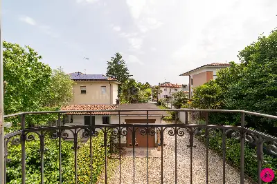 Villino a Schiera in vendita, Via Scipio Slataper, Udine