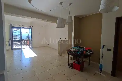 Villino a Schiera in vendita, Via Bazzanese, L'Aquila