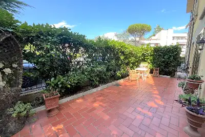 Casa in vendita, Via Angiolo Badiani , Prato