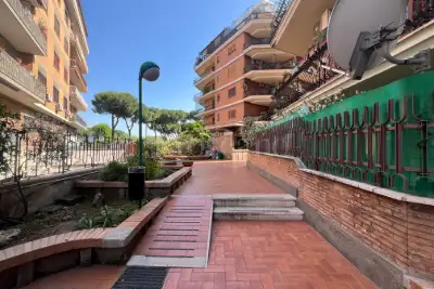 Casa in vendita, Via Nomentana, Roma