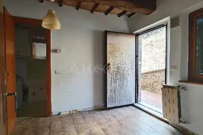 Casa in vendita, Piaggia del Giuggiolo, Siena