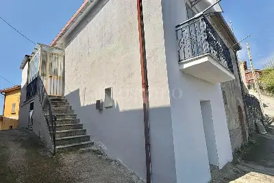 Casa Indipendente in vendita, Via Serra, Capriglia Irpina
