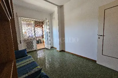 Attico in vendita, Via Odessa, Pomezia