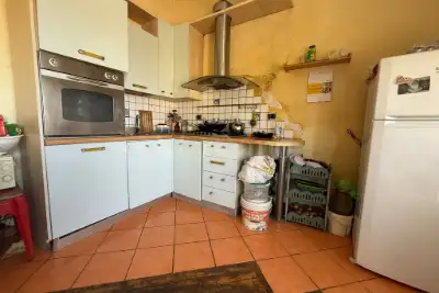 Casa in vendita, Via San Pier Damiani, Roma