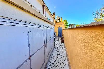 Casa Indipendente in vendita, Via Acquapendente, Nettuno