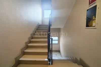 Casa in vendita, Via Venosa, Milano