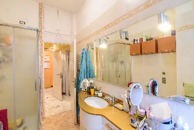 Casa in vendita, Via Tommaso Grossi, Como