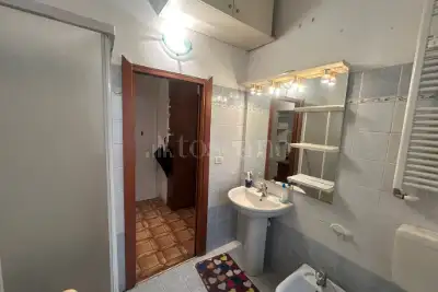 Casa in vendita, Via Arona, Torino