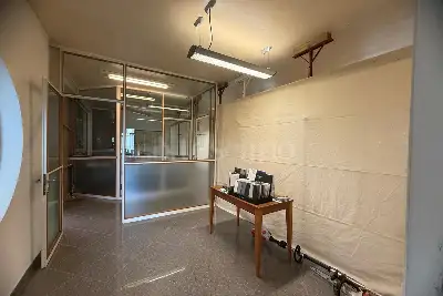 Negozio in affitto, Via della Chiusa, Calenzano