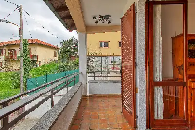 Villa Bifamiliare in vendita, Via dei Platani, Lavena Ponte Tresa