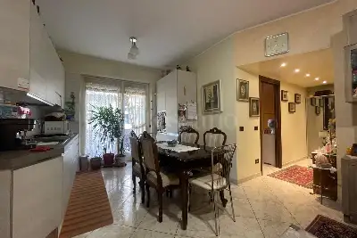 Casa in vendita, Via Adeodato Ressi, Milano