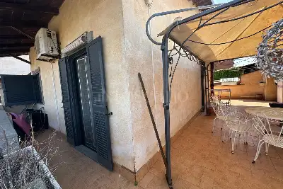 Villa Plurifamiliare in vendita, Via Carlo Tincani, Roma