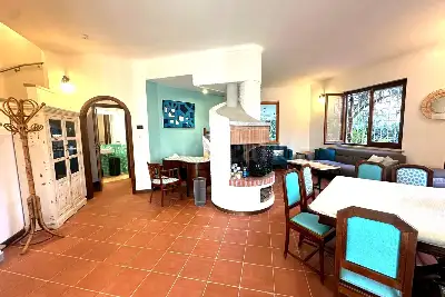 Villa Plurifamiliare in vendita, Via Nervi, Fiumicino