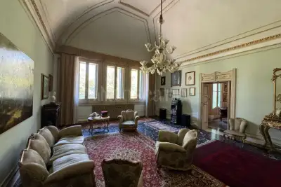 Villa in vendita, Via Carovigno, San Vito dei Normanni