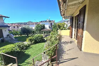 Villino a Schiera in vendita, Via Due Muri, Concesio