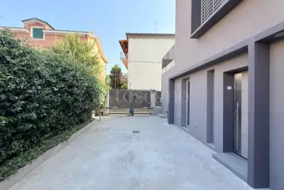Casa in vendita, Via Sogliani, Opera