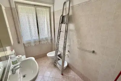 Casa in vendita, Via dei Buonvisi, Roma
