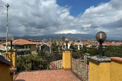 Casa Indipendente in vendita, Via Umberto, San Gregorio di Catania