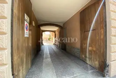 Box in vendita, Via Imbonati, Milano