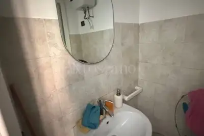Negozio in affitto, Via Virgilio, Pomezia