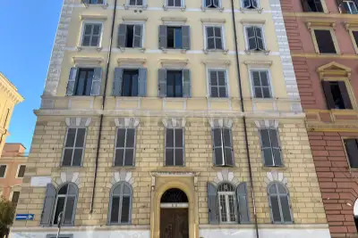 Casa in vendita, Via dei Mille, Roma
