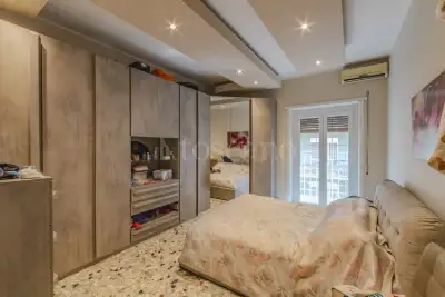 Casa in vendita, Via Raffaele Battistini, Roma