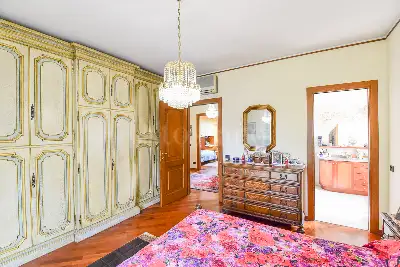 Villa in vendita, Via Edmondo De Amicis, Fino Mornasco