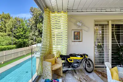 Villa in vendita, Via Luigi Pirandello, Camaiore