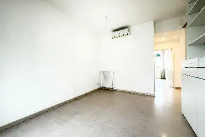 Casa in affitto, Via Valtellina, Milano