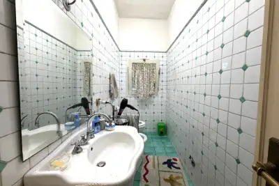 Villa Plurifamiliare in vendita, Vicolo della Riserva del Fontanile, Roma
