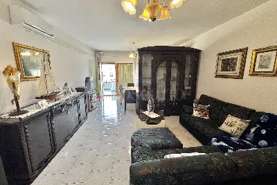 Casa in vendita, Via Firenze, Nettuno