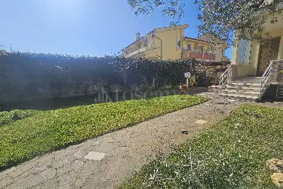 Villa Plurifamiliare in vendita, Viale Adriatico, Anzio
