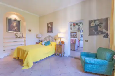 Casa in vendita, Via Correggio, Milano