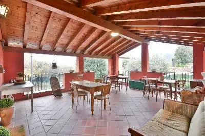 Palazzo in vendita, Via Como, Erba