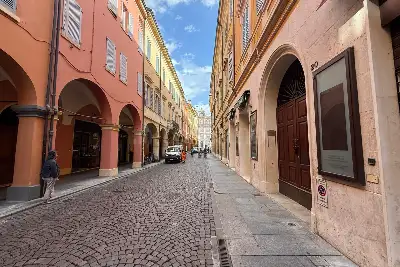 Ufficio in affitto, Via Farini, Modena