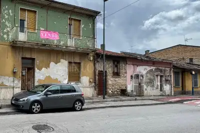 Casa Indipendente in vendita, Via San Francesco, Avezzano