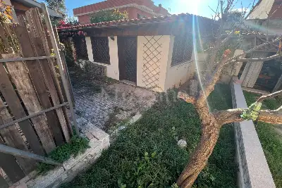 Casa in vendita, Via Serafino Soldano, Roma