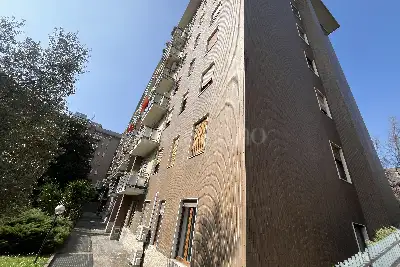 Box in vendita, Via Francesco Carlini, Milano