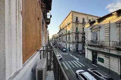 Casa in vendita, Via Umberto I, Catania