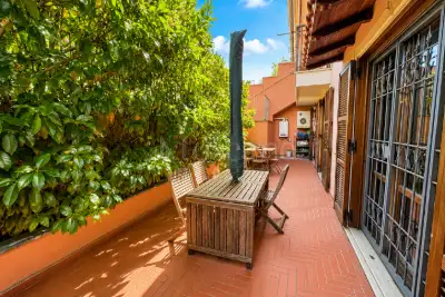 Villa in vendita, Via Lauregno, Roma