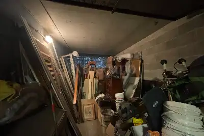 Box in vendita, Via Giambellino, Milano