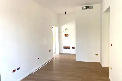 Casa in vendita, Via Michele Barbi, Roma